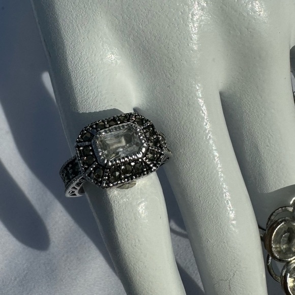 Cute Silver Ring Set - Picture 3 of 6